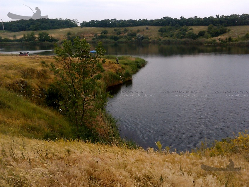 посмотрим со скалы налево
